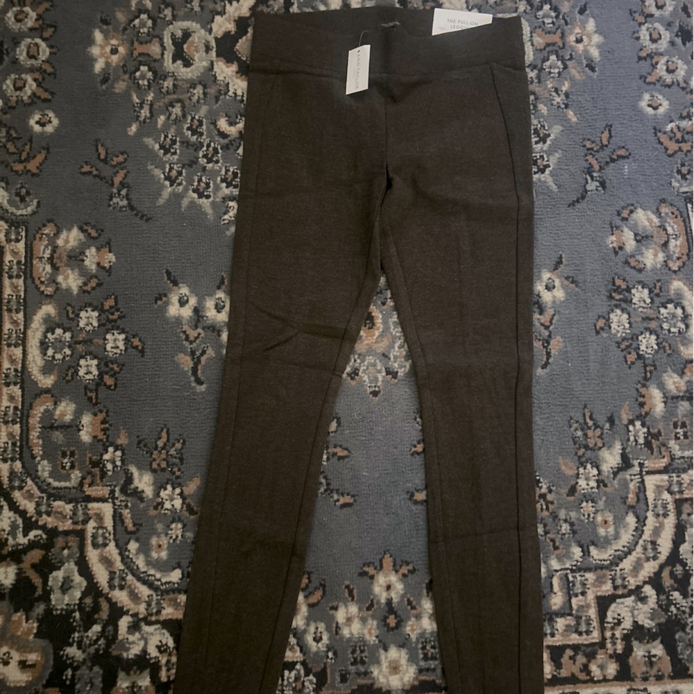 ANN TAYLOR The Pull-On Legging